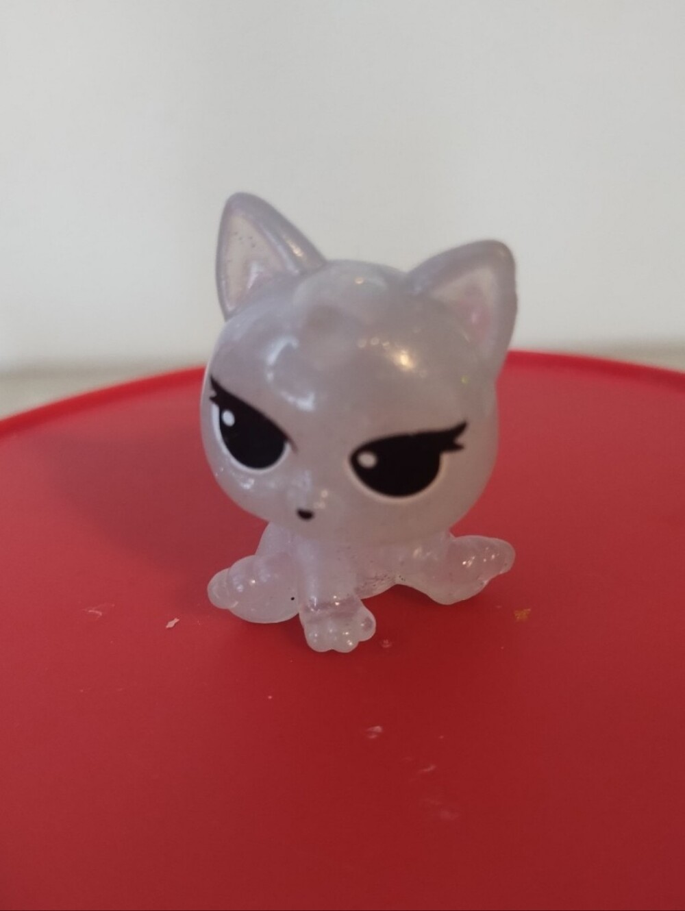 Zuru Cute translucent cat figurine, collectible toy animal
